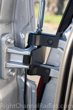 Load image into Gallery viewer, Bandi Mount for FJ Cruisers